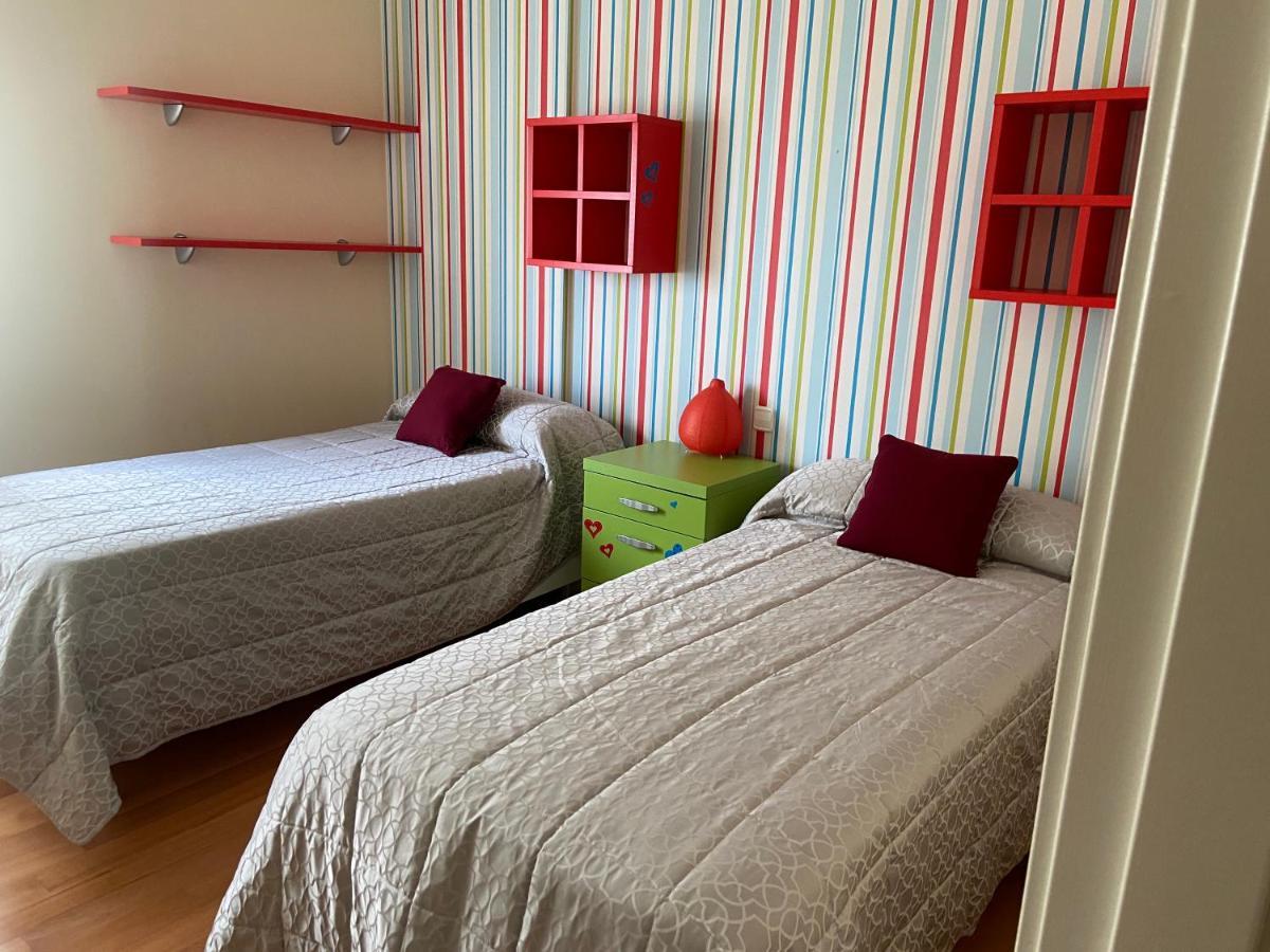 Apartamentos Beach Langosteira 2 フィニステレ エクステリア 写真